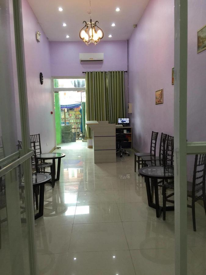 Meaco Royal Hotel - Lipa Lipa City Buitenkant foto
